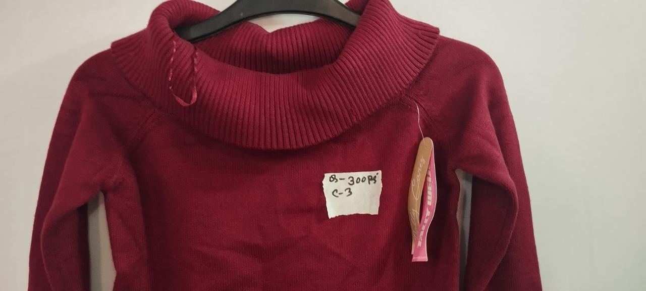 Maroon Turtleneck Cropped Sweater - wholesale, minimum order 10 pieces